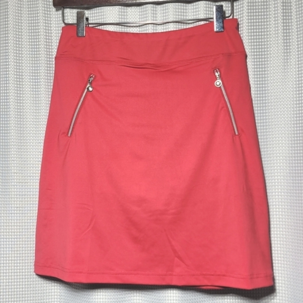 Daily Sports Coral Mini Skirt with Zip Pockets